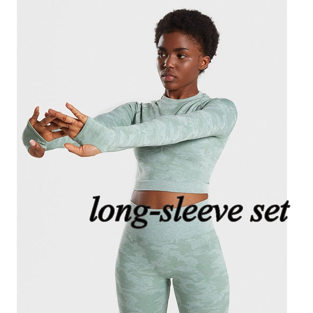 Camo Seamless Women's Workout Set